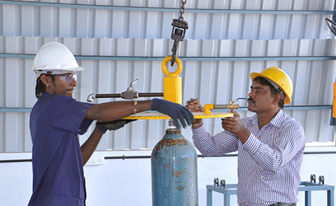 Gas Cylinder Testing Station